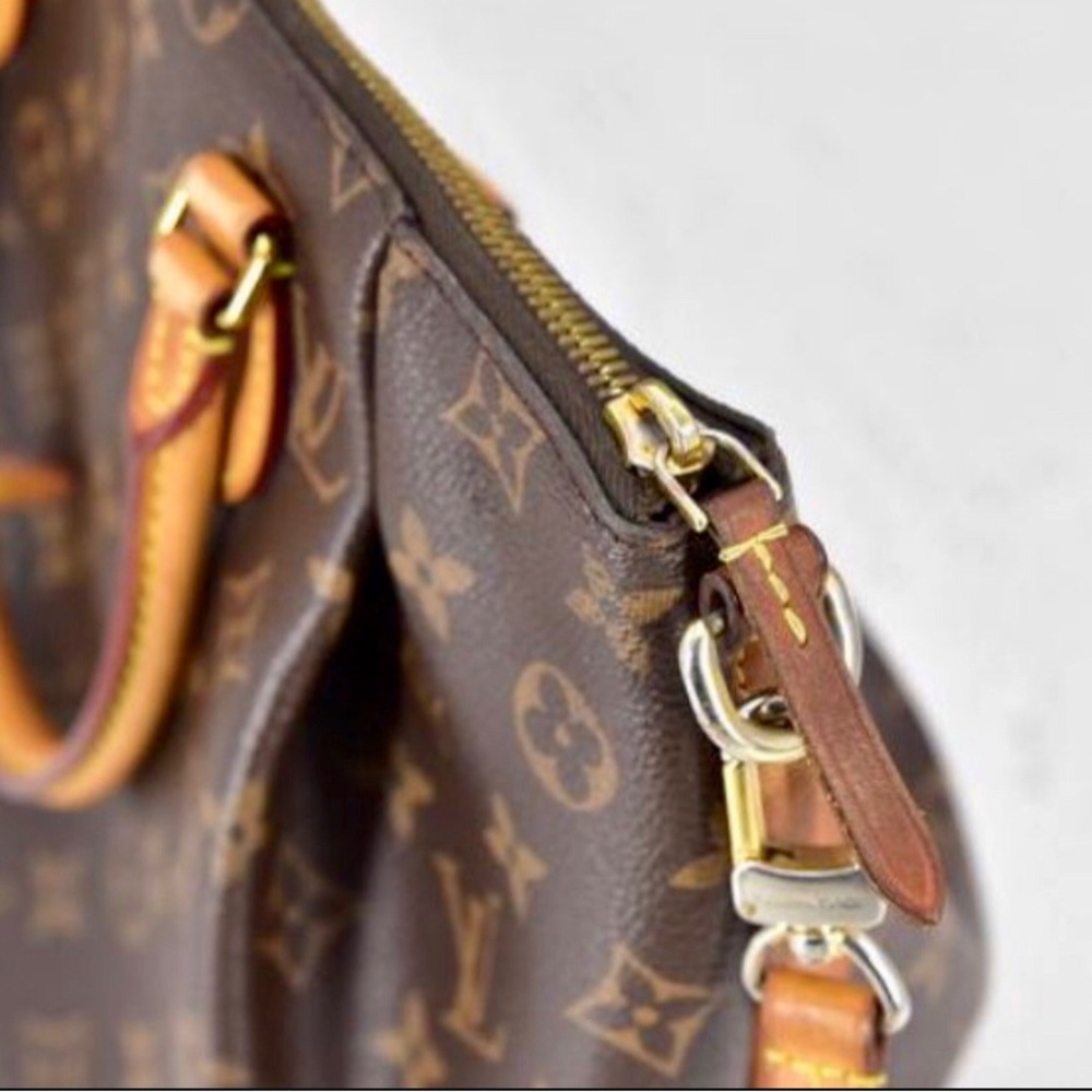 ❤️LOUIS VUITTON❤️ - Picture 2 of 6